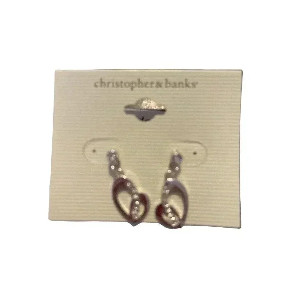CHRISTOPHER AND BANK HEART EARRINGS